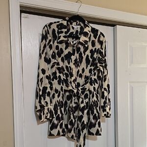 Luii Black and Cream Button Down Shirt